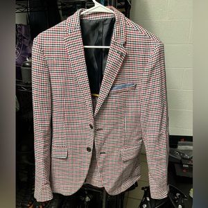 Zara men’s blazer size 36 USA. Barely worn great condition.